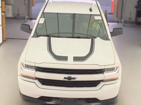 Used 2018 Chevrolet Silverado 1500 Custom w/ Rally 1 Edition RWD image 2