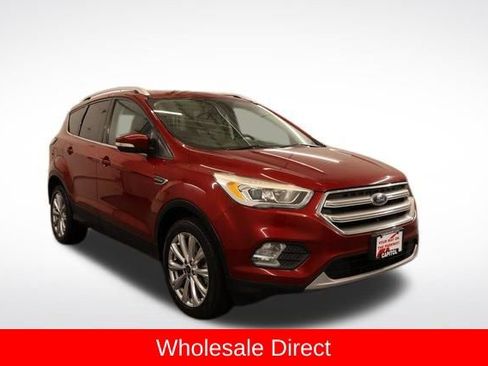 Used 2017 Ford Escape Titanium image 1