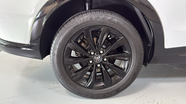 Used 2024 Buick Envista Sport Touring w/ Convenience I Package FWD image 26