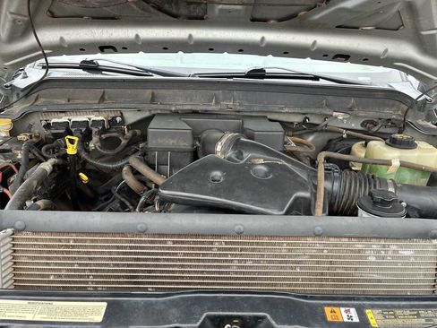 Used 2013 Ford F250 XL w/ PWR Equipment Group image 17