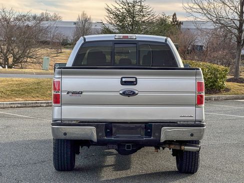 Used 2013 Ford F150 XLT w/ Luxury Equipment Group image 12