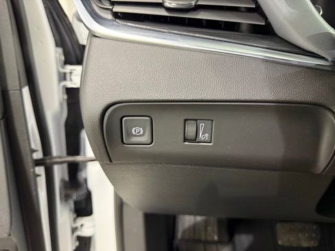 Certified 2023 Buick Enclave Essence w/ Trailering Package, 5000 lbs. image 18