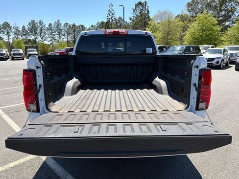 Certified 2023 Chevrolet Colorado Z71 w/ Z71 Convenience Package 2 image 18