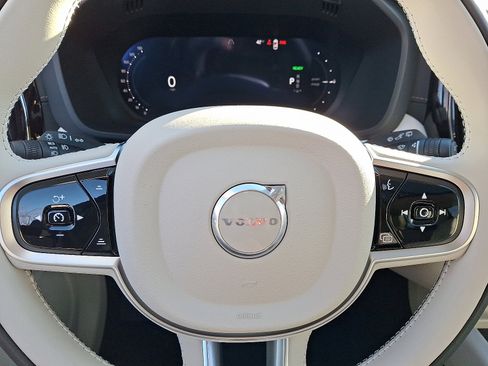 New 2026 Volvo XC60 T8 Ultra w/ Protection Package Premier image 12