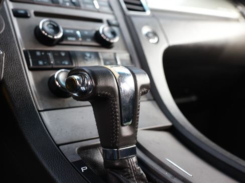 Used 2012 Ford Taurus SEL image 37