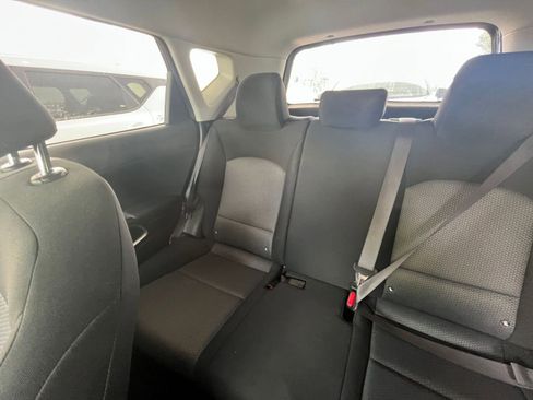 Used 2025 Kia Soul LX w/ LX Technology Package image 37