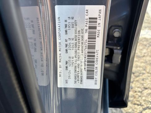 Used 2025 MAZDA MAZDA3 s image 29