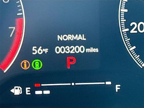 Used 2025 Honda Civic Sport image 12