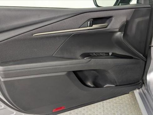 Used 2025 Toyota Camry LE FWD image 10