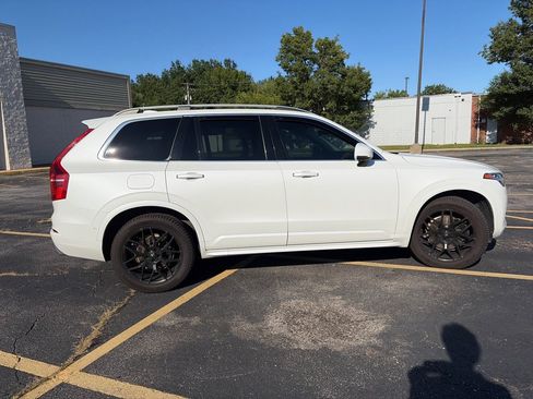 Used 2019 Volvo XC90 T6 Momentum w/ Advanced Package AWD/4WD image 9