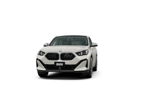 New 2026 BMW X2 xDrive28i w/ Technology Package image 3