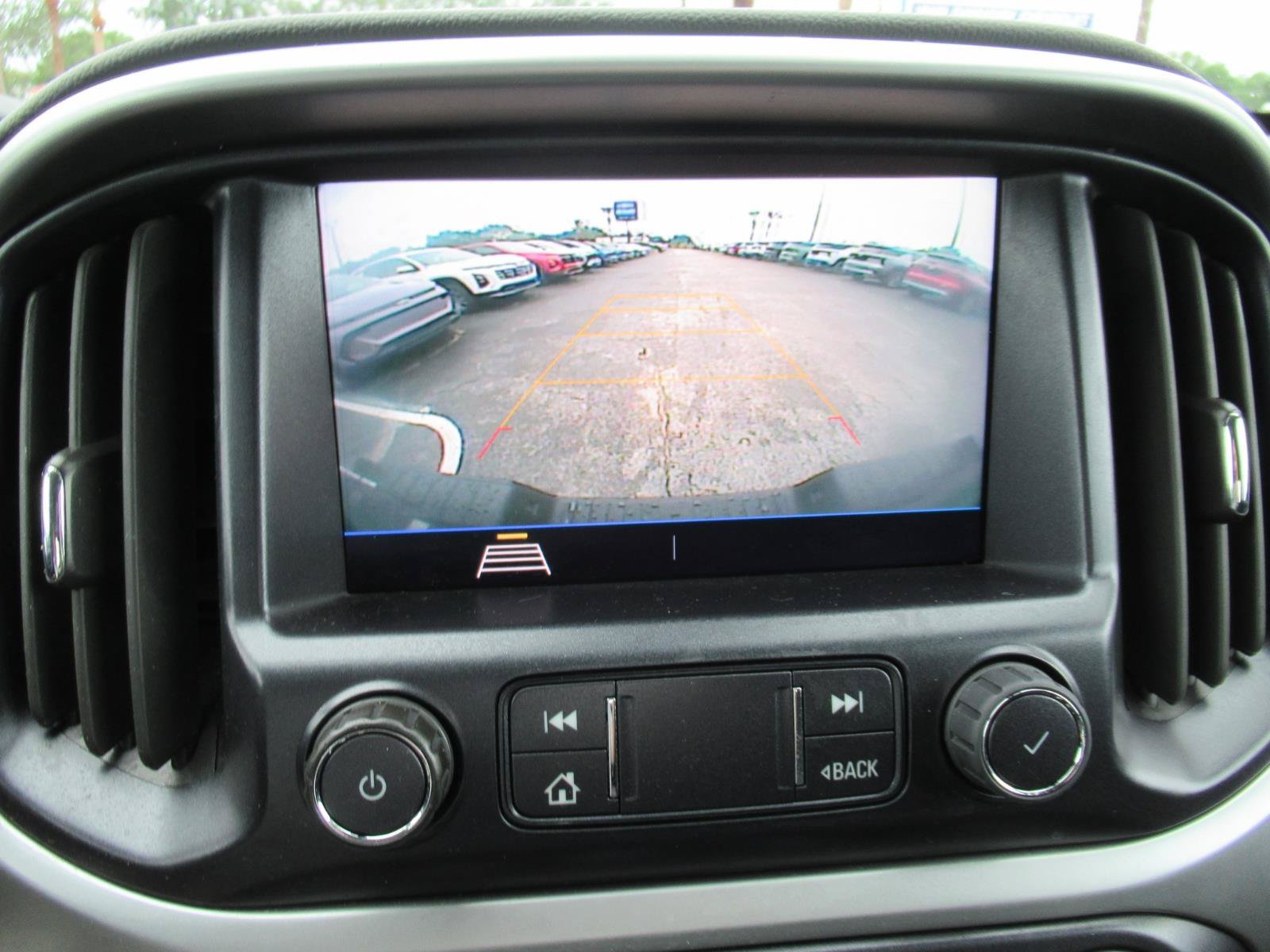 Used 2022 Chevrolet Colorado LT w/ Fleet Safety Package RWD image 31