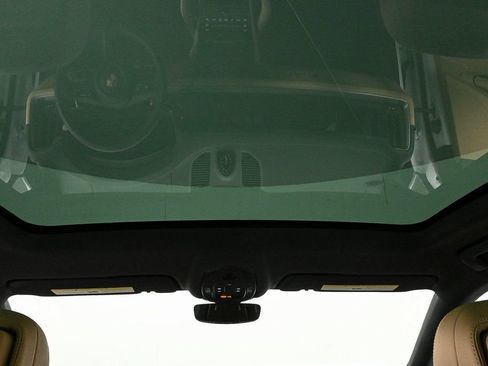 Certified 2026 Porsche Cayenne Coupe AWD/4WD image 20