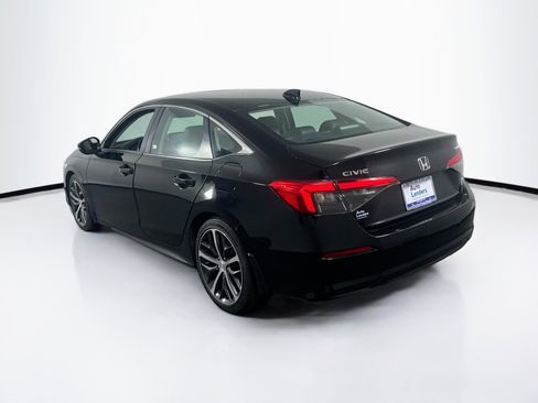 Used 2023 Honda Civic Touring image 7