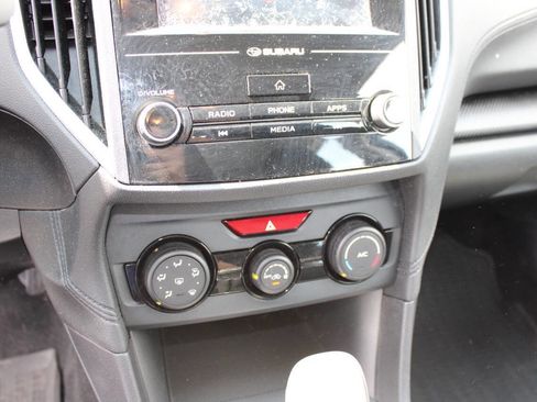 Used 2019 Subaru Impreza 2.0i AWD/4WD image 17