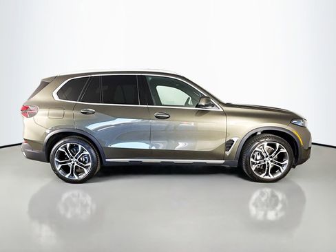 Used 2026 BMW X5 sDrive40i RWD image 8