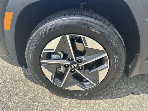 New 2025 Hyundai Tucson SEL image 11