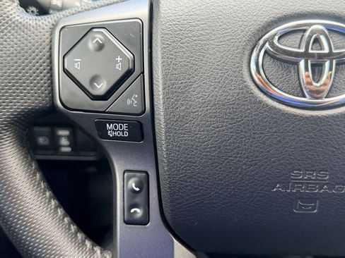 Used 2022 Toyota Tacoma TRD Sport w/ Technology Package RWD image 22