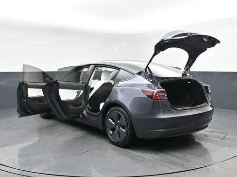 Used 2021 Tesla Model 3 Long Range image 28