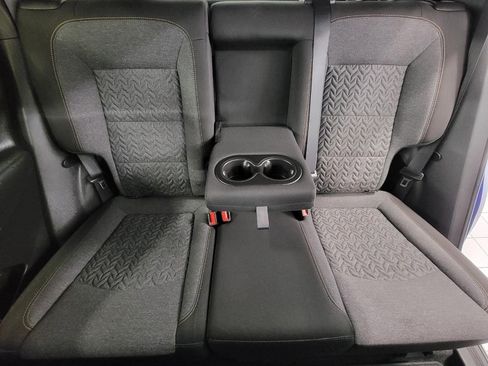 Used 2023 Chevrolet Equinox LT AWD/4WD image 24