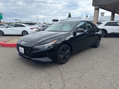 Used 2021 Hyundai Elantra SEL