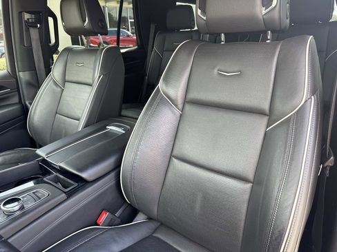 Used 2024 Cadillac Escalade Sport image 22