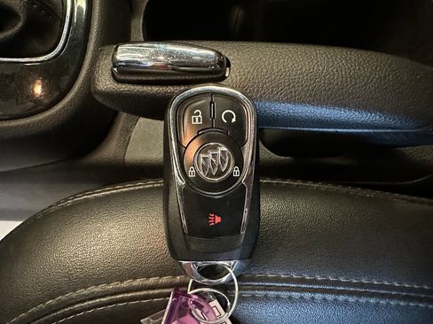 Used 2019 Buick Encore Preferred w/ Safety Package AWD/4WD image 17