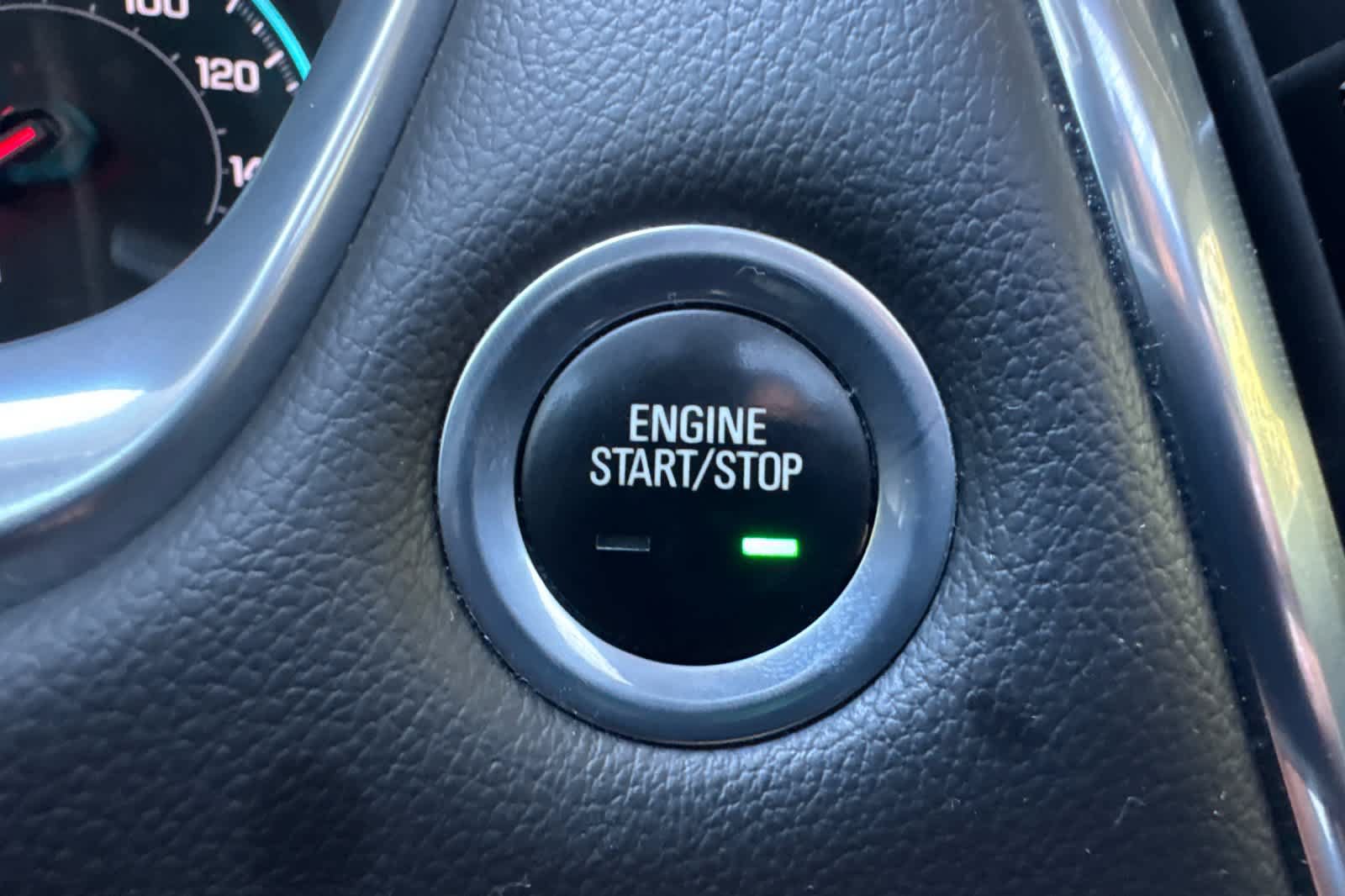 Used 2021 Chevrolet Traverse Premier w/ Redline Edition FWD image 23