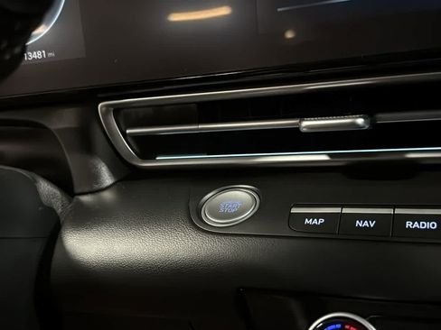 Used 2024 Hyundai Elantra SEL FWD image 19