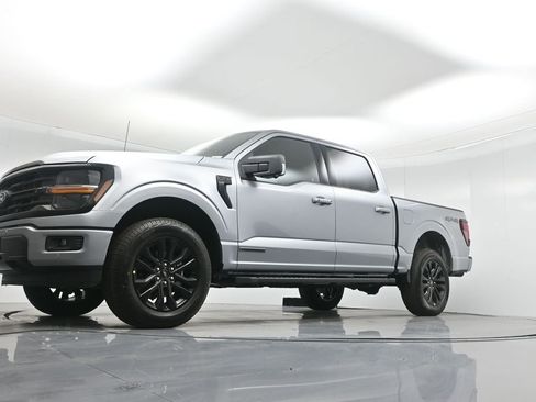 New 2025 Ford F150 XLT w/ Equipment Group 302A MID image 43