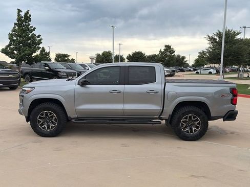 Used 2023 Chevrolet Colorado Z71 w/ Z71 Convenience Package 2 AWD/4WD image 6