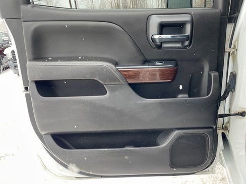 Used 2017 GMC Sierra 2500 SLE image 11