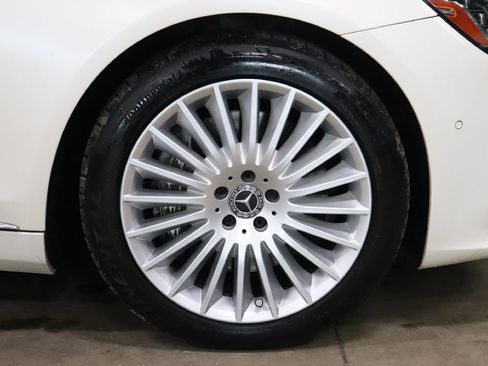 Used 2019 Mercedes-Benz S 560 4MATIC Sedan image 41