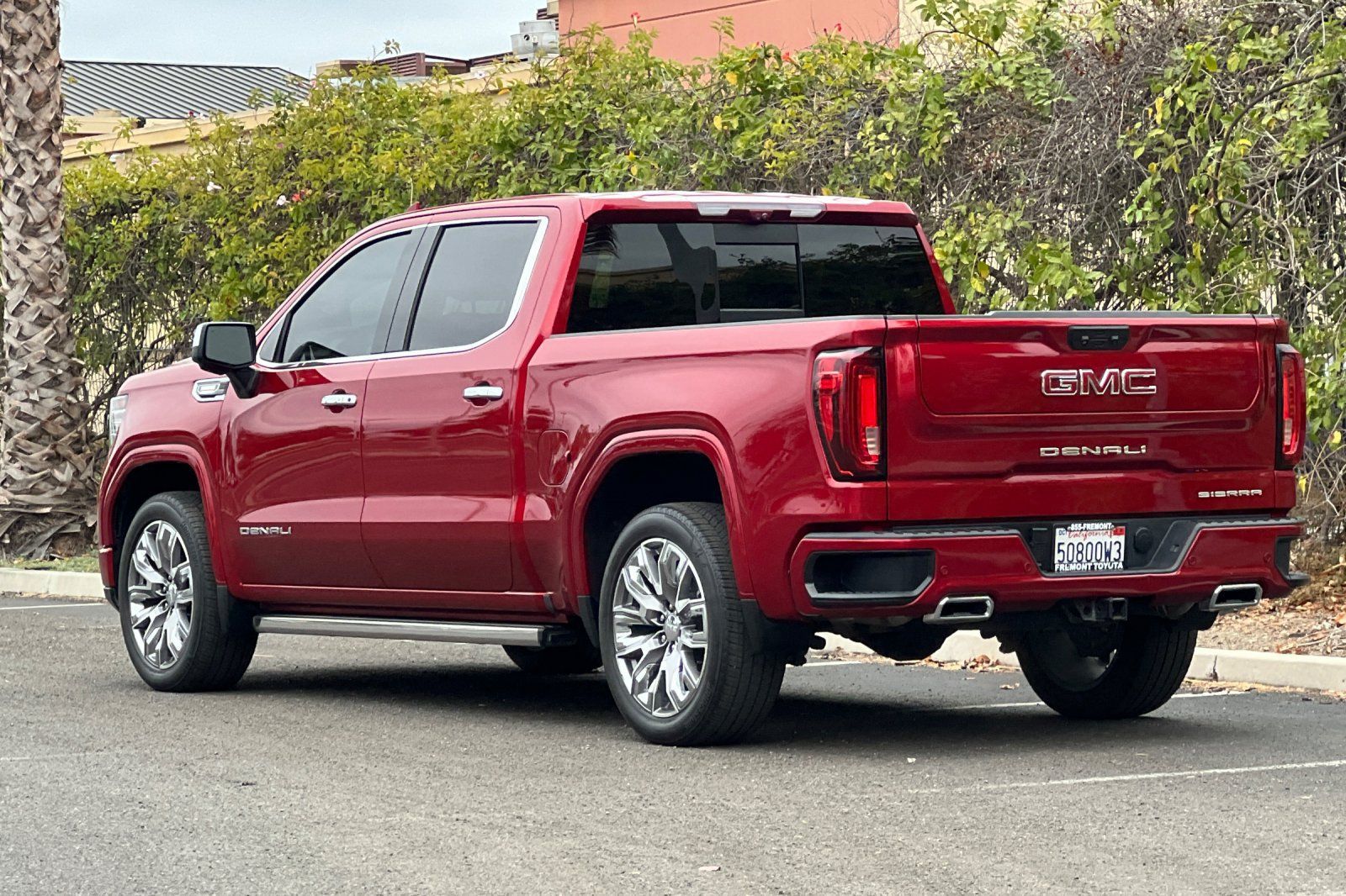Used 2023 GMC Sierra 1500 Denali w/ Denali Reserve Package AWD/4WD image 6