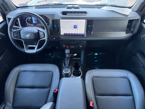 Used 2024 Ford Bronco Black Diamond w/ Sasquatch Package image 10