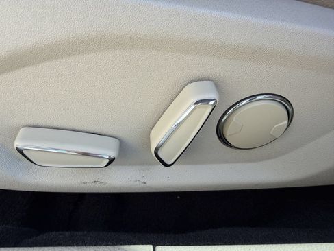 Used 2013 Ford Fusion SE FWD image 25