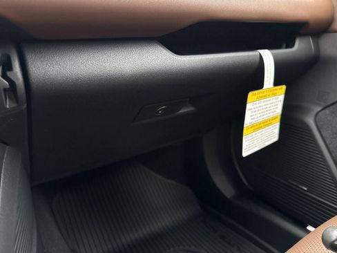 New 2026 Subaru Outback Touring AWD/4WD image 39