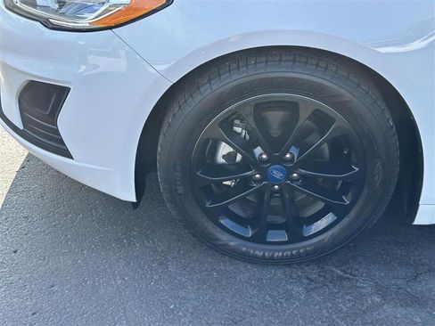 Used 2019 Ford Fusion SE image 6