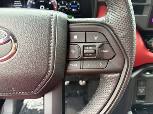 Used 2025 Toyota Tundra TRD Pro AWD/4WD image 15