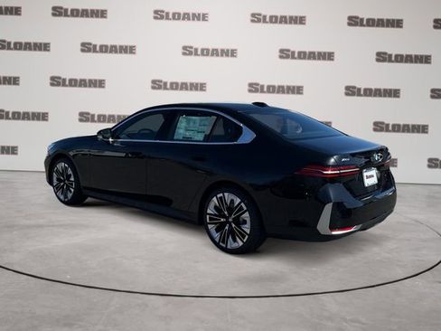 New 2026 BMW 530i xDrive w/ Premium Package image 3