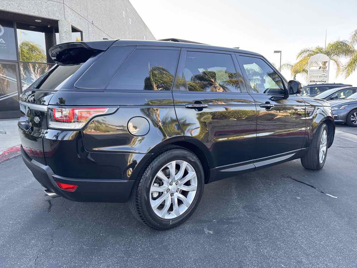 Used 2016 Land Rover Range Rover Sport HSE AWD/4WD image 11