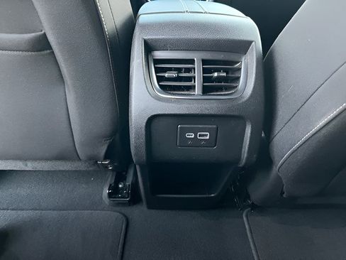 Certified 2025 Chevrolet Blazer LT image 30