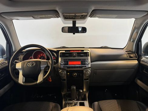 Used 2010 Toyota 4Runner Limited AWD/4WD image 10