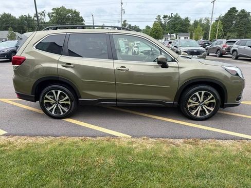 Used 2023 Subaru Forester Limited AWD/4WD image 4
