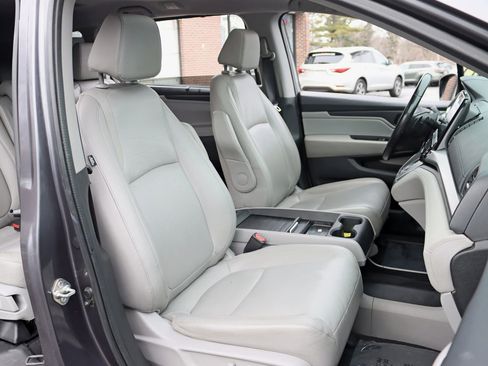 Used 2018 Honda Odyssey EX-L image 26