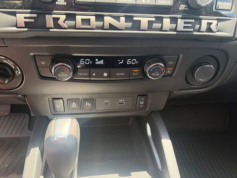 New 2026 Nissan Frontier SV w/ All-Weather Content Package AWD/4WD image 18