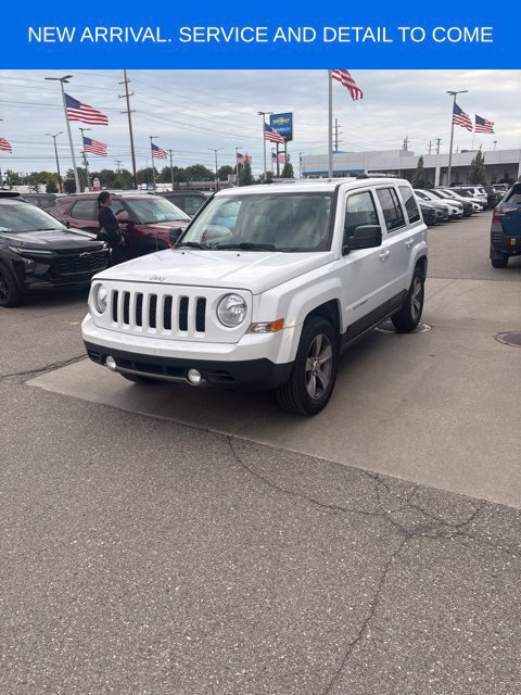 Used 2016 Jeep Patriot High Altitude AWD/4WD image 2