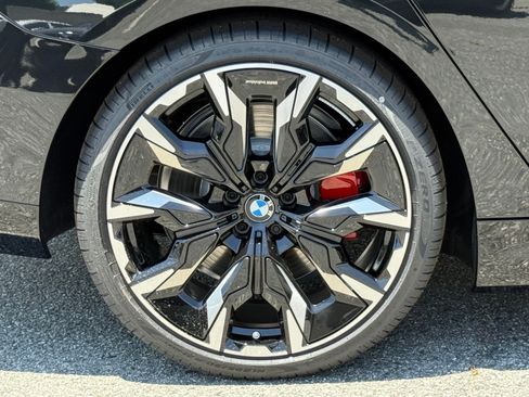 New 2027 BMW 550e xDrive AWD/4WD image 18