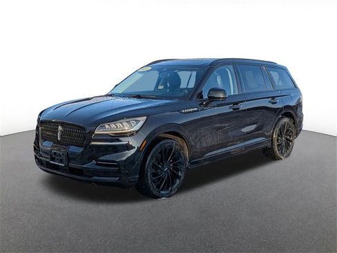 Used 2024 Lincoln Aviator Reserve w/ Equipment Group 201A image 5