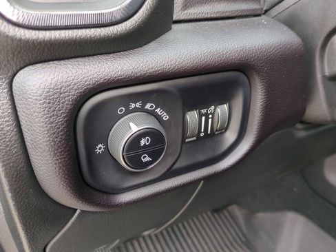 Used 2024 RAM 2500 Rebel w/ Towing Technology Group image 35